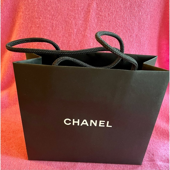 Chanel Shopping Bag and Chanel Ribbon - Picture 4 of 16